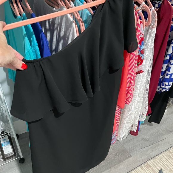 All in great condition, size small & medium $15 - $30 - Picture 13 of 16